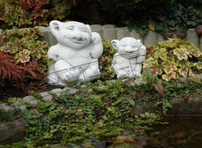 Troll 18cm Sculpture Design Figure Statue Garden Decorative Figures Statues